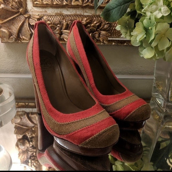 ❗SOLD❗Tory Burch Joelle Platform Linen Block Pumps - Picture 5 of 8